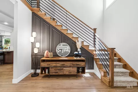 Entry Way - 1294 E Versailles Ct, Boise, ID 83706 photo 2 of 2