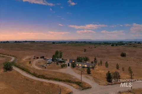 17903 Sand Hollow Rd, Caldwell, ID 83607