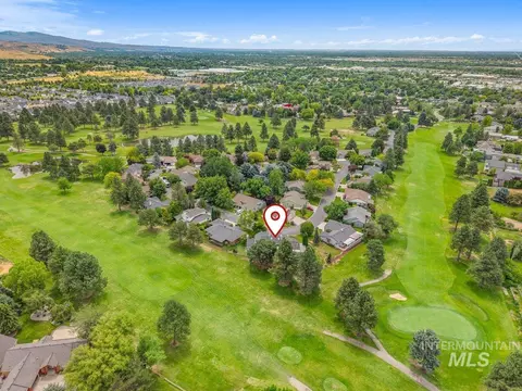 View/Area - 898 N Nicklaus Ln, Eagle, ID 83616 photo 1 of 3
