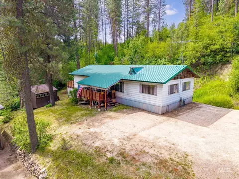 29 Beaver Creek Rd, Boise, ID 83716