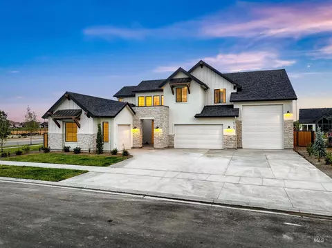 21764 Big Wood Way, Star, ID 83669