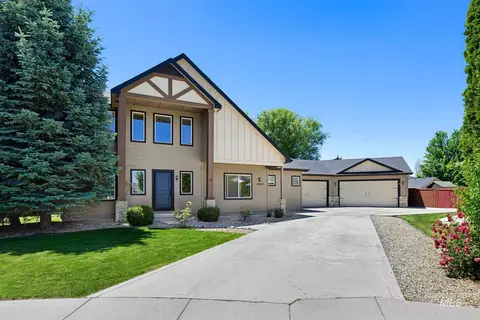 10369 W Capella Dr, Star, ID 83669