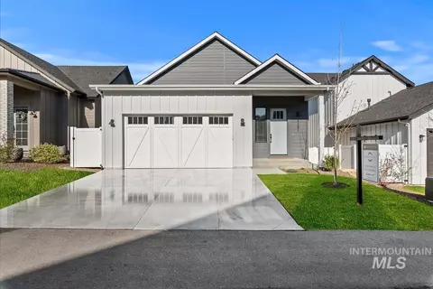6381 W Tobi Ln, Boise, ID 83714
