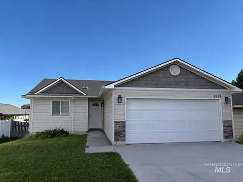 2629 E Sweet Dr, Nampa, ID 83687