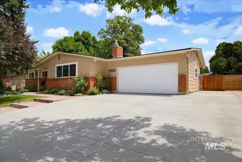 5300 N Warrington Dr, Boise, ID 83704