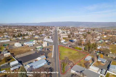 643 Thain Rd, Lewiston, ID 83501 photo 2