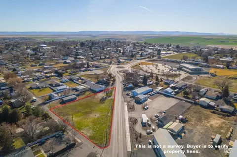 643 Thain Rd, Lewiston, ID 83501
