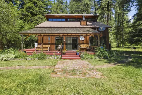 1480 Old Avon Rd, Deary, ID 83823
