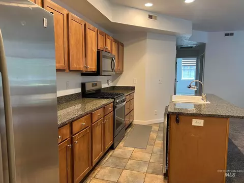 Kitchen - 930 White Cloud Ln #A, Hailey, ID 83333 photo 1 of 2