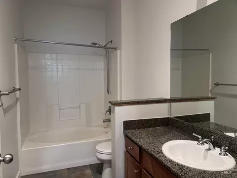 Bath - 930 White Cloud Ln #A, Hailey, ID 83333 photo 2 of 2