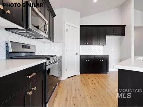 Kitchen - 1385 Solstice St, Weiser, ID 83672 photo 3 of 5