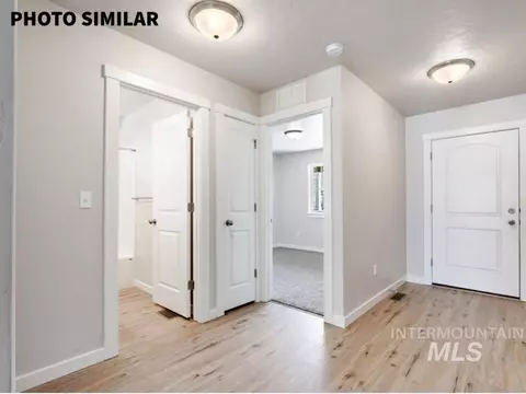 Entry Way - 1385 Solstice St, Weiser, ID 83672 photo 1 of 3