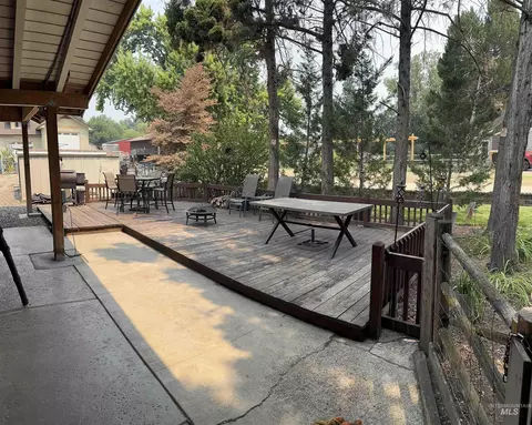 Exterior - 748 W Steeple View Dr, Eagle, ID 83616 photo 1 of 2