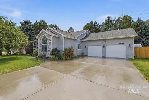 Exterior - 23157 Forest Hills Loop, Caldwell, ID 83607 photo 1 of 10