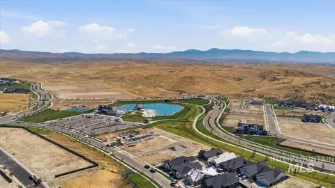 View/Area - 6403 N Barholm Ln, Eagle, ID 83616 photo 9 of 12