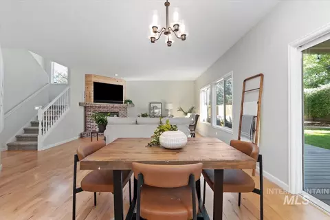 Dining - 1684 N Lopez Way, Eagle, ID 83616 photo 2 of 3