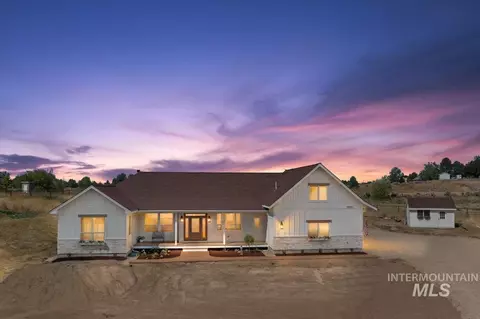 26283 Eric Ln, Middleton, ID 83644