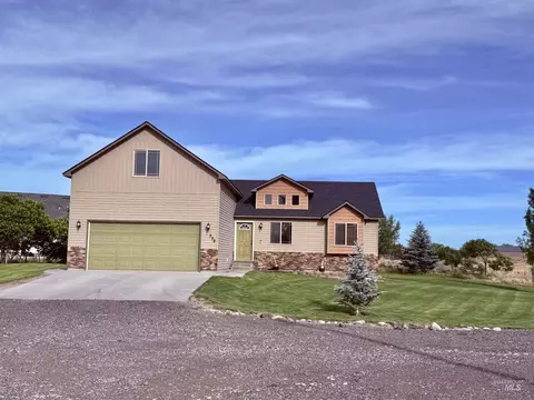 558 Smokey Mountain Dr, Jerome, ID 83338