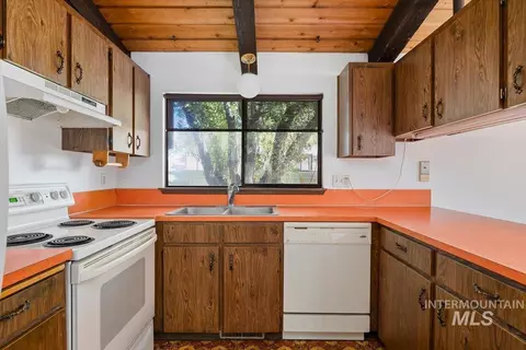 Other - 786 Meadows Dr, Twin Falls, ID 83301 photo 12 of 17