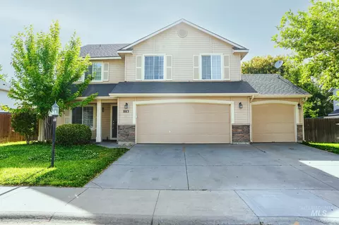 883 N Oxwich Ave, Meridian, ID 83642