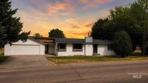 3819 S Montana, Caldwell, ID 83605