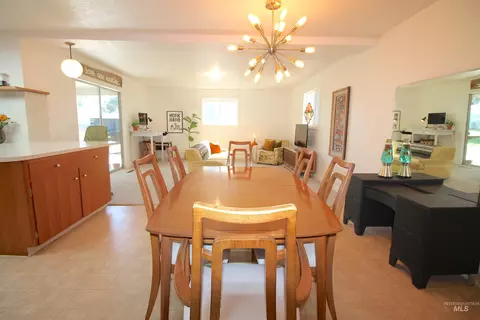 Dining - 16067 S 10th Ave, Caldwell, ID 83607 photo 1 of 1