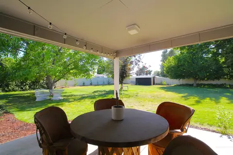 Exterior - 16067 S 10th Ave, Caldwell, ID 83607 photo 9 of 11