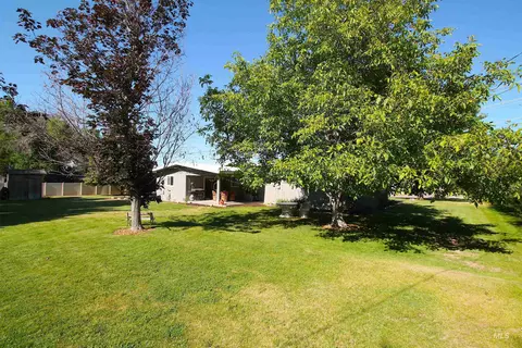 Exterior - 16067 S 10th Ave, Caldwell, ID 83607 photo 11 of 11
