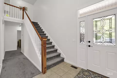 Entry Way - 663 Cento Ct, Twin Falls, ID 83301 photo 1 of 1