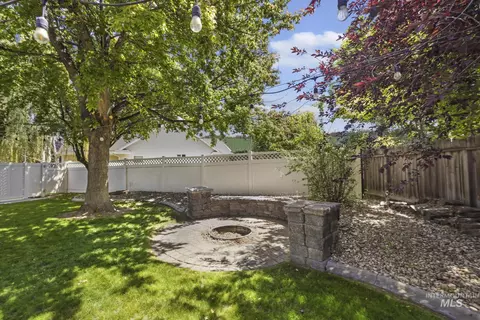 Exterior - 663 Cento Ct, Twin Falls, ID 83301 photo 11 of 12