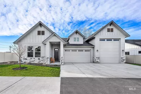9675 W Snow Wolf Ln, Star, ID 83669