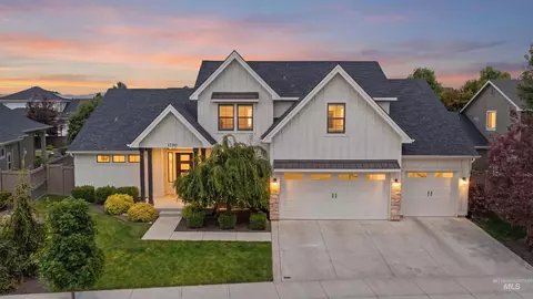 1790 N Black Forest Way, Eagle, ID 83616