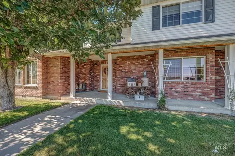 Exterior - 1530 Ross Rd, Weiser, ID 83672 photo 2 of 17