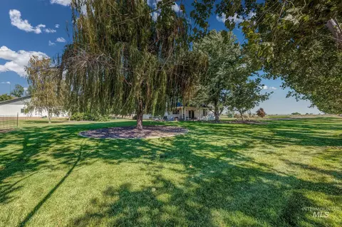 Exterior - 1530 Ross Rd, Weiser, ID 83672 photo 10 of 17