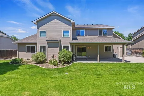 Exterior - 377 E Kite Dr, Eagle, ID 83616 photo 6 of 7
