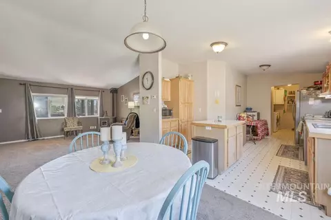 Dining - 603 4th St, Juliaetta, ID 83535 photo 3 of 3