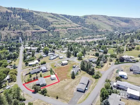 View/Area - 603 4th St, Juliaetta, ID 83535 photo 2 of 2