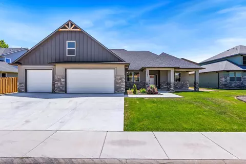 1107 W Blaine Ave, Nampa, ID 83651
