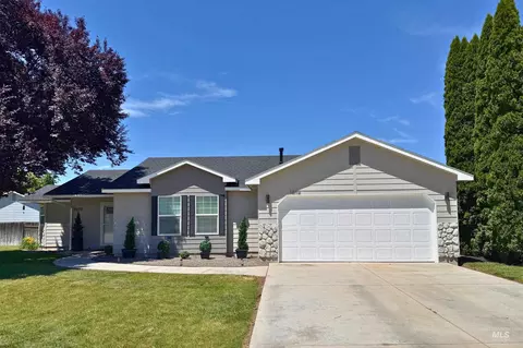 1010 Amethyst Ct, Nampa, ID 83686