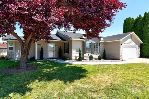1010 Amethyst Ct, Nampa, ID 83686