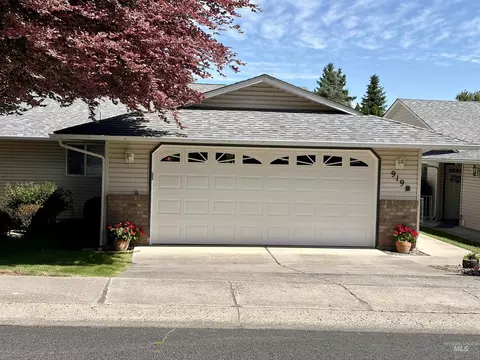 919 Stewart #B, Lewiston, ID 83501
