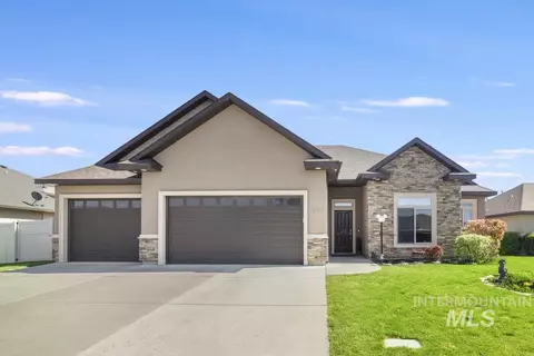 629 Lochsa Rd, Twin Falls, ID 83301
