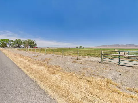 Exterior - 2203 S 2350 E, Malta, ID 83342 photo 10 of 16