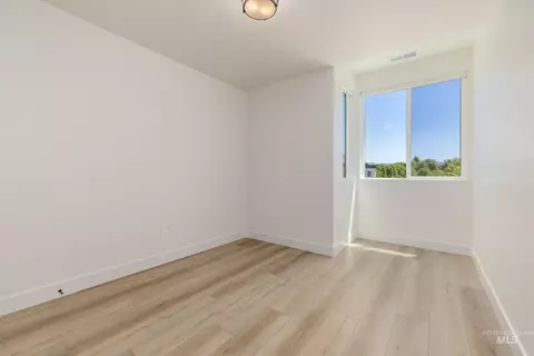 Bedroom - 281 S City Lights Ln, Eagle, ID 83616 photo 3 of 4