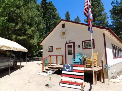 38 E Foster St, Pine, ID 83647