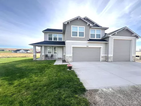 734 Hill Rd, Melba, ID 83641