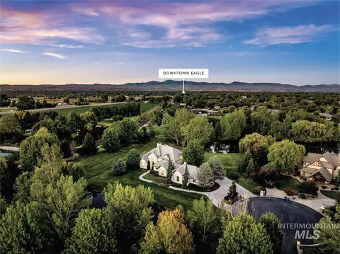 View/Area - 7002 W Avignon Ln, Eagle, ID 83616 photo 3 of 4