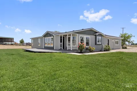 21710 Wood Ln, Parma, ID 83660