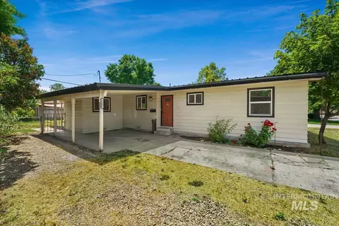 1402 S Brooklawn, Boise, ID 83709