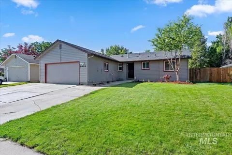 8809 W Canterbury St, Boise, ID 83704